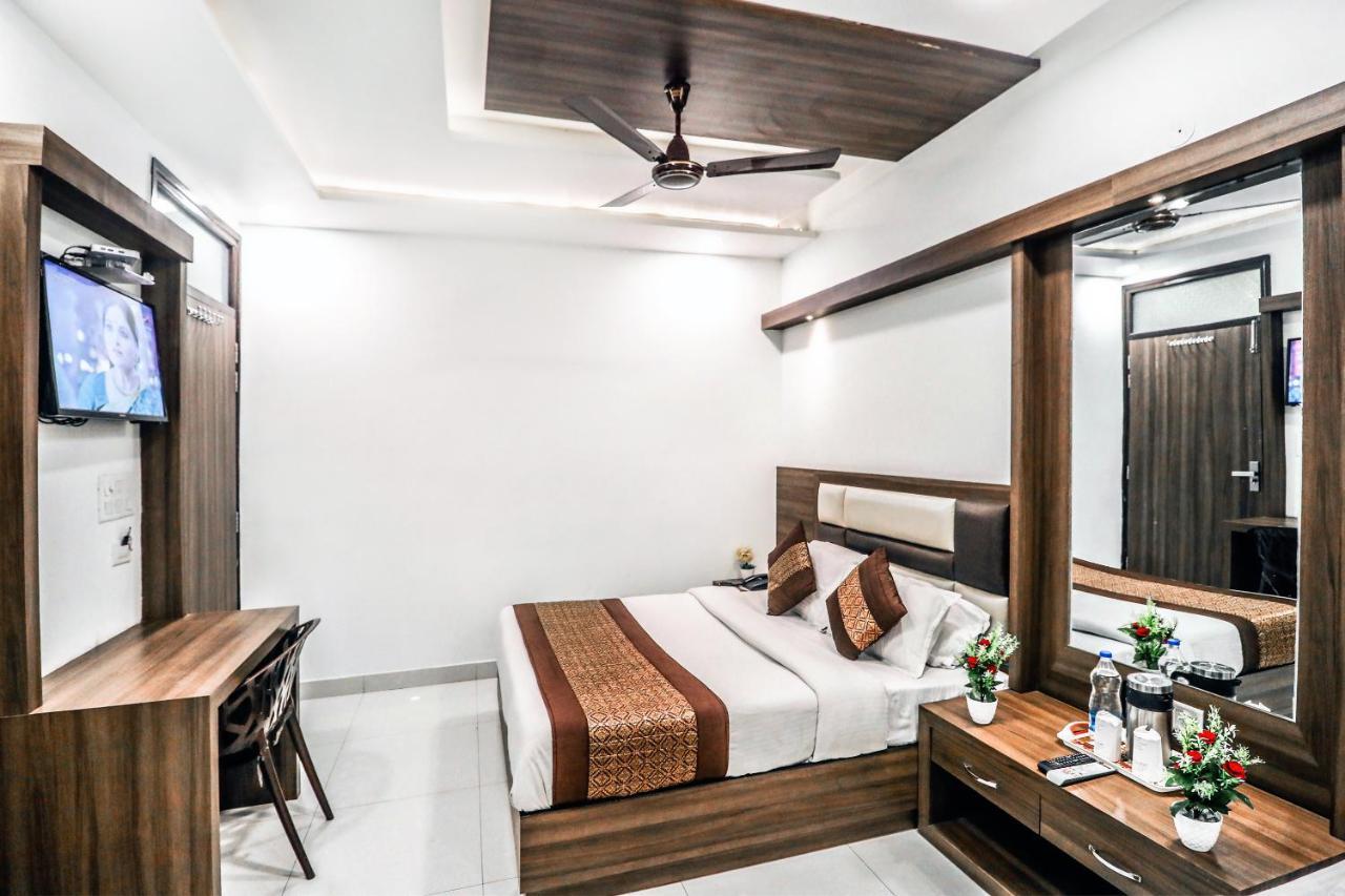 Hotel Kings Amritsar Exterior photo